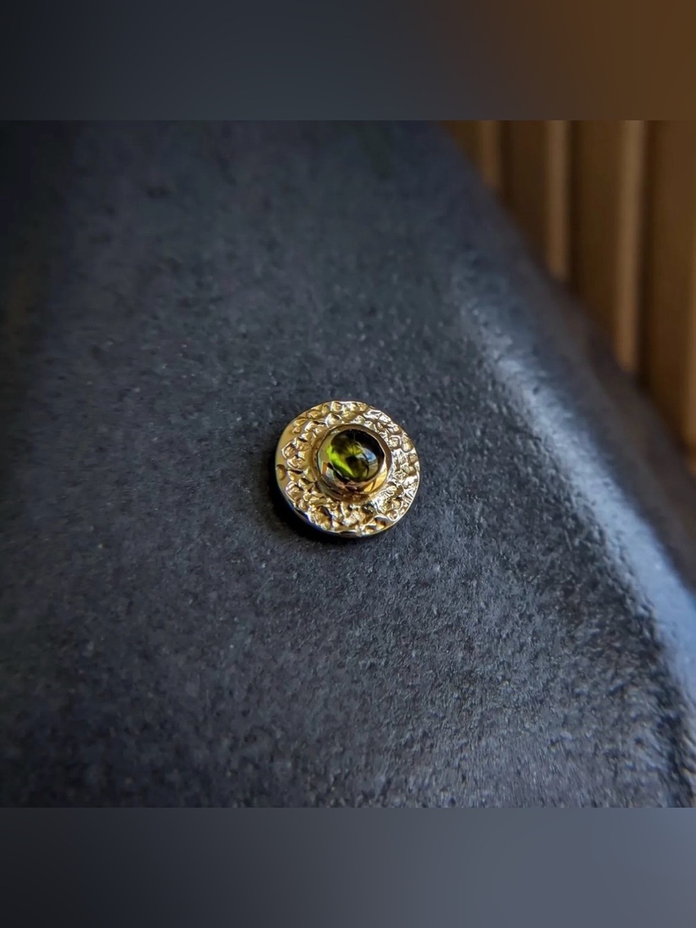 New High Noon Handmade comet threaded end w green tourmaline in yellow gold 💚💛💚